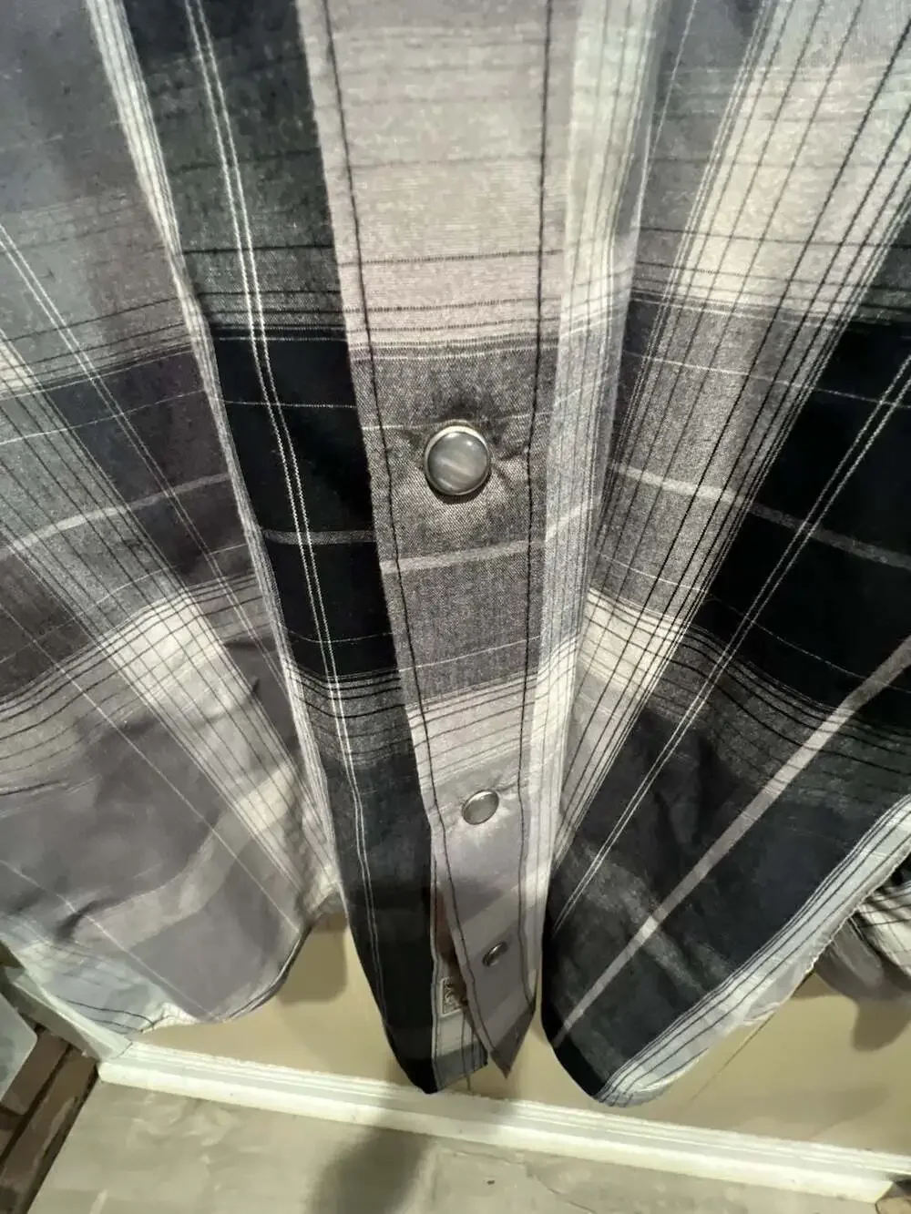 Levi's Men's Modern Western Long Sleeve Gray Plaid Pearl Snap Shirt